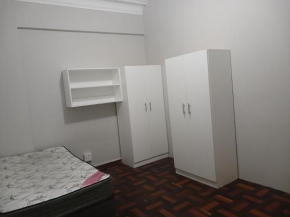 A 5 Bedroom flat to rent atSan Franscisco Apartments